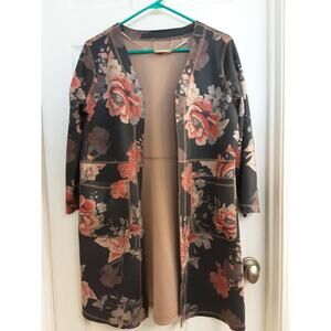 T. Tahari, Women's Size Petite Large Kimono Sweater, Floral, Faux Suede Leather